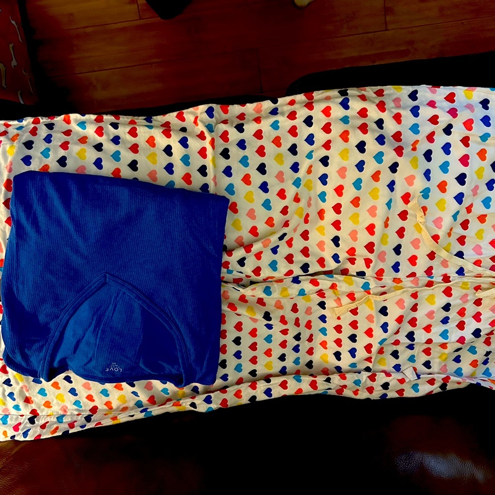 Women's PJ's -LOVE brand. XL flannel pants- white w/hearts all colors,blue shirt